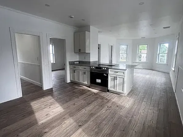 19 Reeves St, Worcester, MA