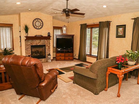 5th image of 3001 W Shady Ln
