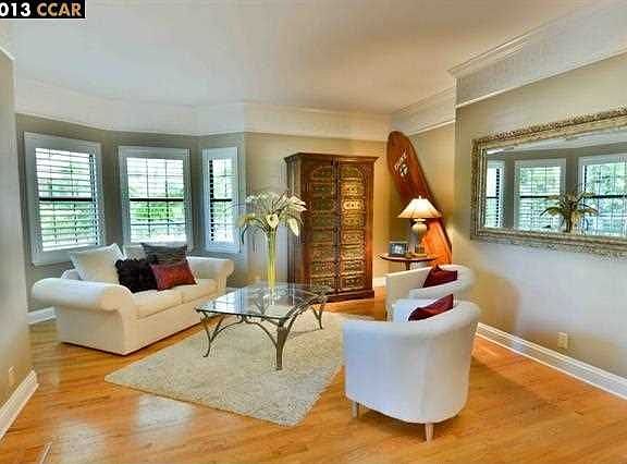 3rd image of 411 Fremerey Ct