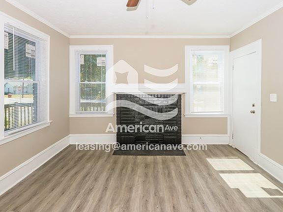 1873603_004_wm_-_living_room_13208567.jpg