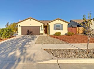 215 Lucero Dr, Hollister, CA 95023