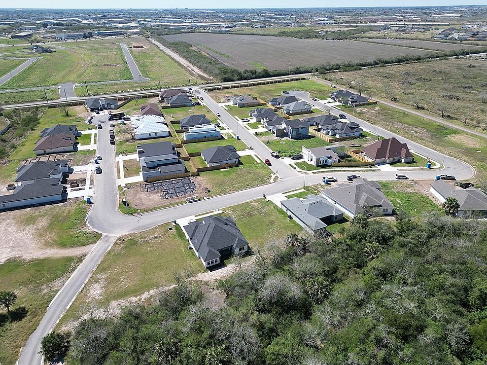 2nd image of 5633 Hedgerow Ct