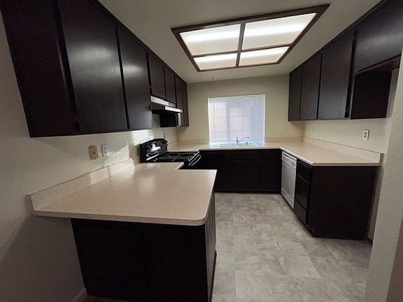 4th image of 7213 Old Nave Ct