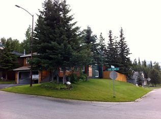 8847 Kak Island St, Eagle River, AK 99577