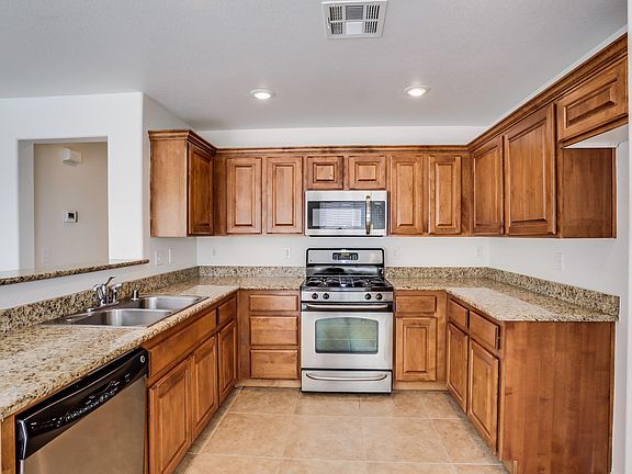 3rd image of 8138 Villa Norfolk St
