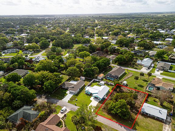 4th image of 774 Bayfront Terrace