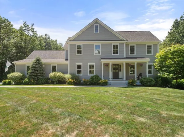 293 Wattaquadock Hill Rd, Bolton, MA 01740