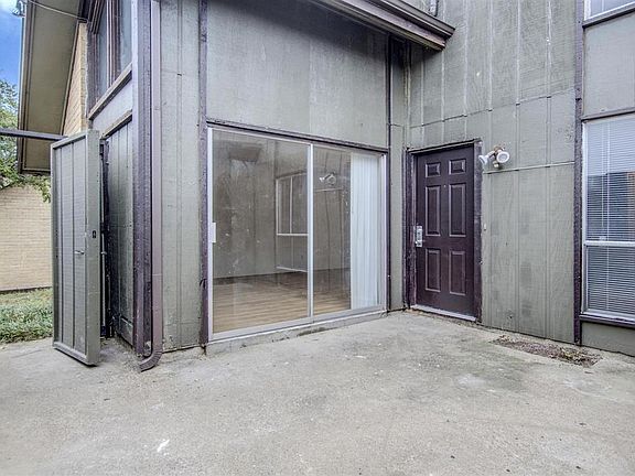3rd image of 4643V Country Creek Dr #1094