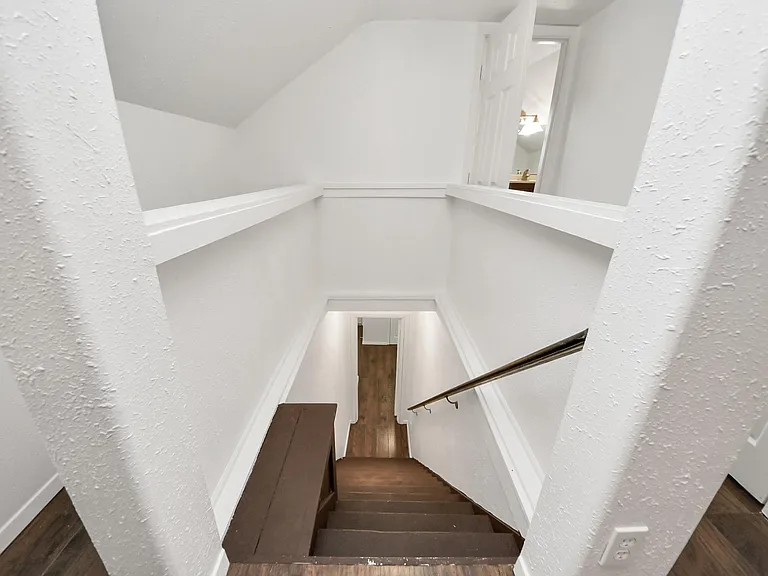 4314 6th St — Photo 31