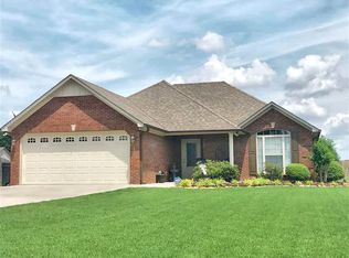 20384 Johnson Rd, Athens, AL 35613