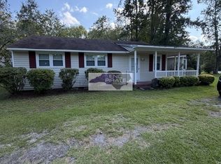 510 Charles St, Grifton, NC 28530