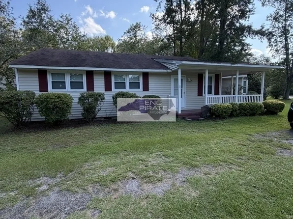 510 Charles St, Grifton, NC 28530