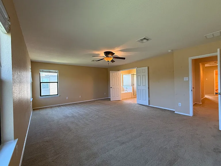 2250 Howry Dr — Photo 22
