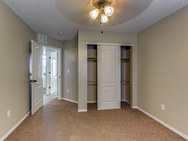 11296 Bullseye St — Photo 22