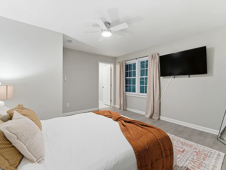 5901 Ridge Dr SE — Photo 11