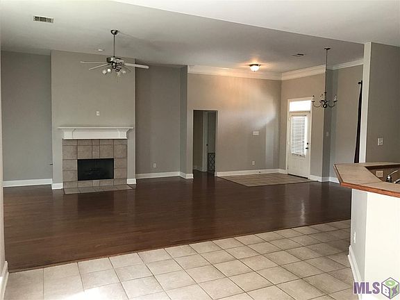 5th image of 12600 Woodland Hl