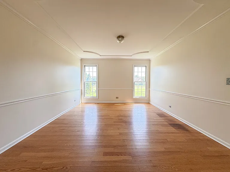 1108 Hollingswood Ave — Photo 5