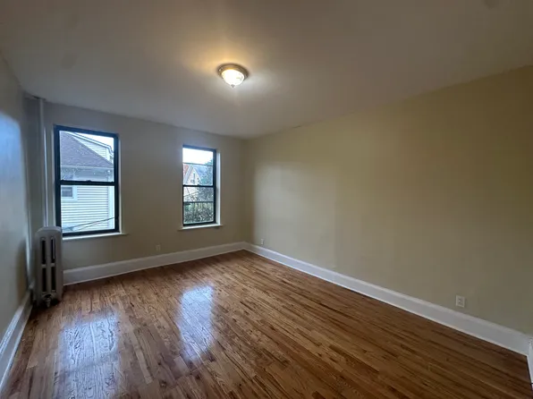 (undisclosed Address), Mount Vernon, NY 10553