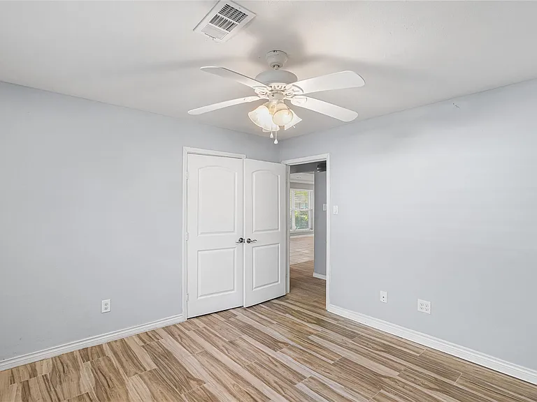 6002 McKnight St — Photo 20