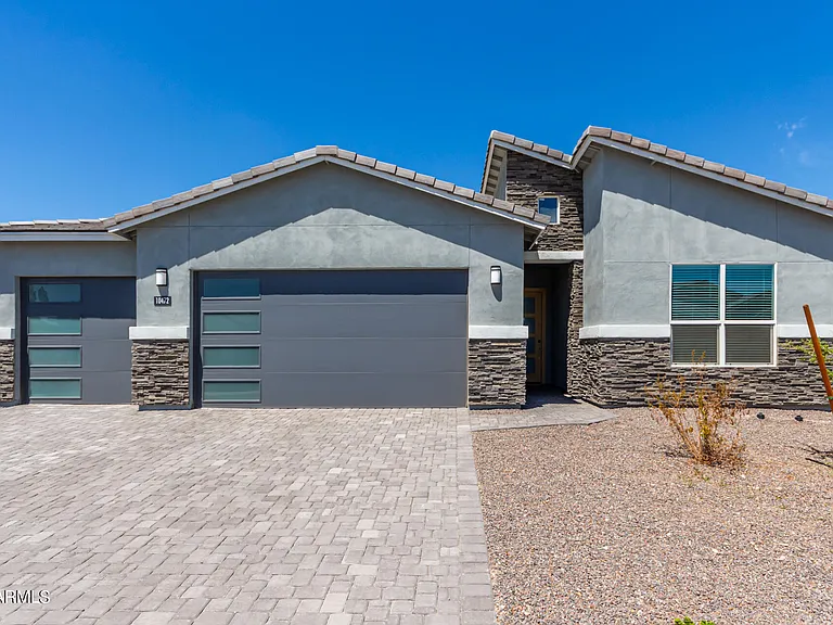 10472 W Adam Ave — Photo 31
