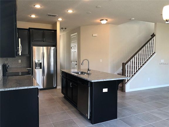 2nd image of 2520 Annacella Ave