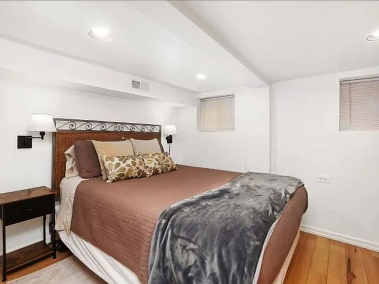 1414 W Fletcher St #1R — Photo 27