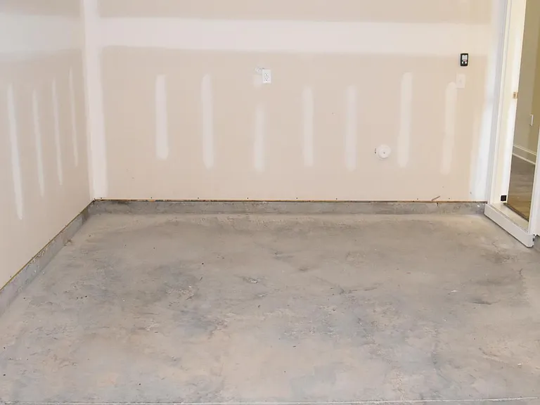 1509 Scholar Dr — Photo 21