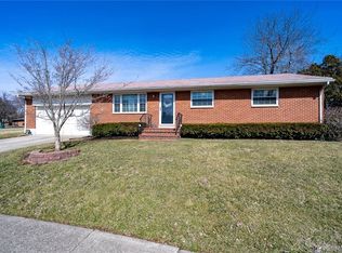 2101 Grice Ln, Dayton, OH 45429