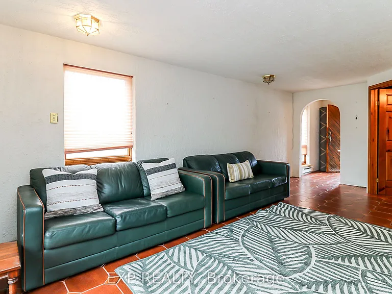 104 Kinsey Pl — Photo 15