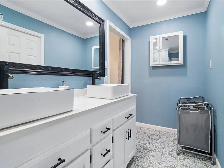 5214 Rustle Leaf Dr — Photo 22