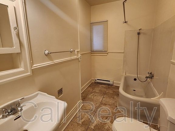 5th image of 1321 W 6th Ave APT 4