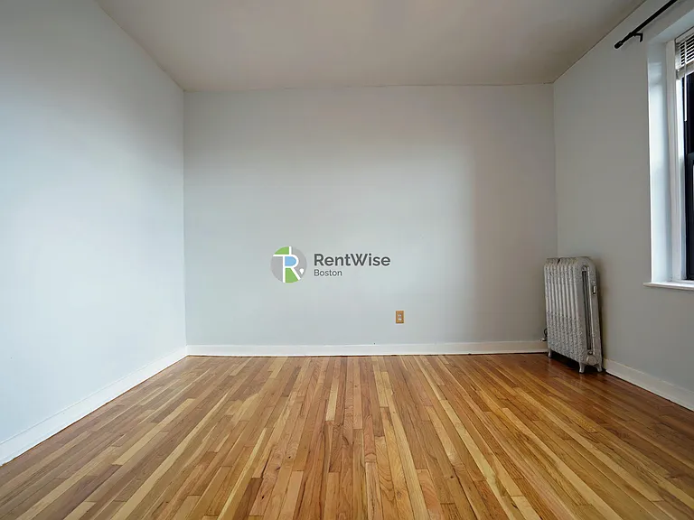 1400 Commonwealth Ave #15 — Photo 14