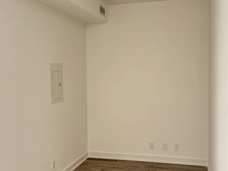 108 Peter St #3515 — Photo 9