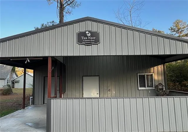 1 bed, 1.0 bath, 400 sqft, $1,300 — Photo 1