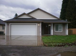 525 D St SW, Castle Rock, WA 98611