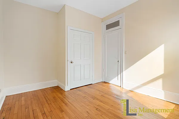 Rented by Lisa Management Inc | media 16