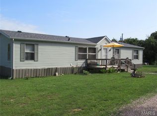 101 Country View Ln, Leasburg, MO 65535
