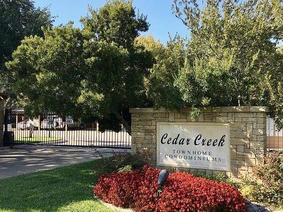 2nd image of 5721 Cedar Creek Dr