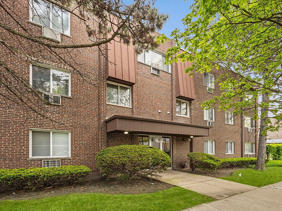 1st image of 3201 W Balmoral Ave APT 301