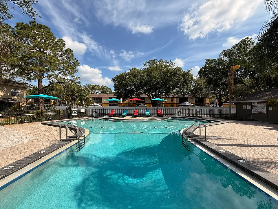 Rosewood Apartments