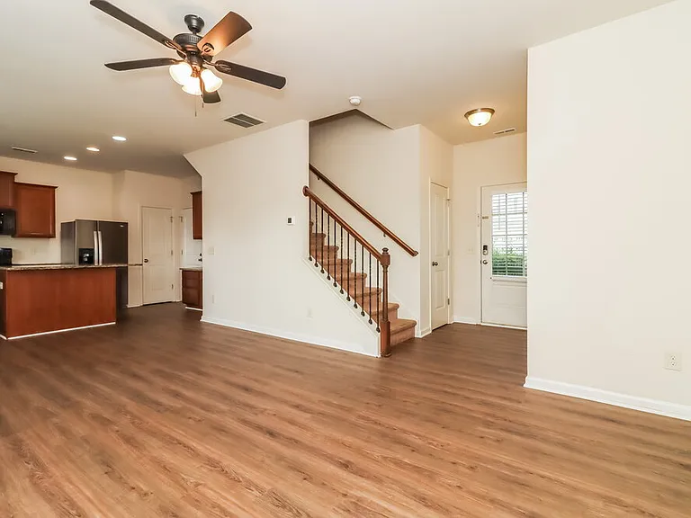 17 Jackson Row NW — Photo 6