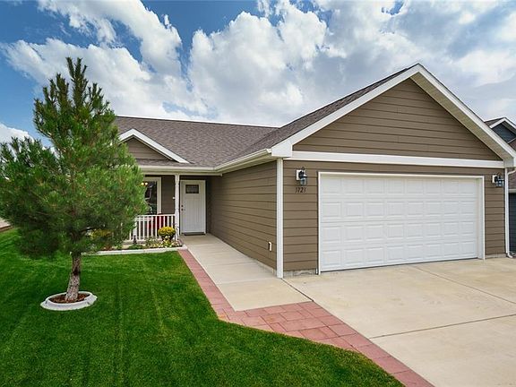 2nd image of 3123 Amelia Cir
