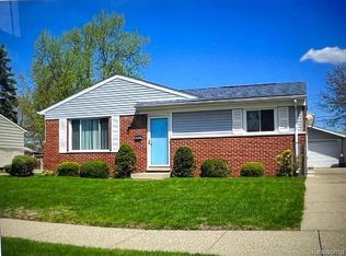 9467 Terry St, Romulus, MI 48174