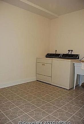 5th image of 7321 Rockford Dr