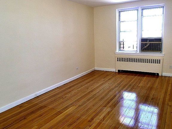 2nd image of 14461 28th Ave #1