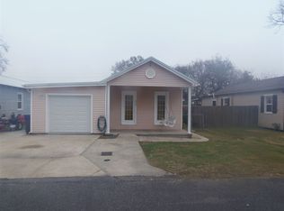 834 N 8th St, Thibodaux, LA 70301