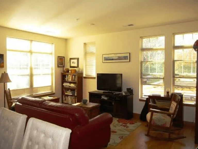 2628 Arbor Dr — Photo 15
