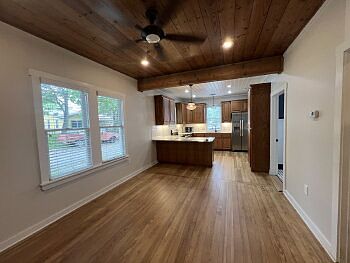 4th image of 305 S Washington Ave