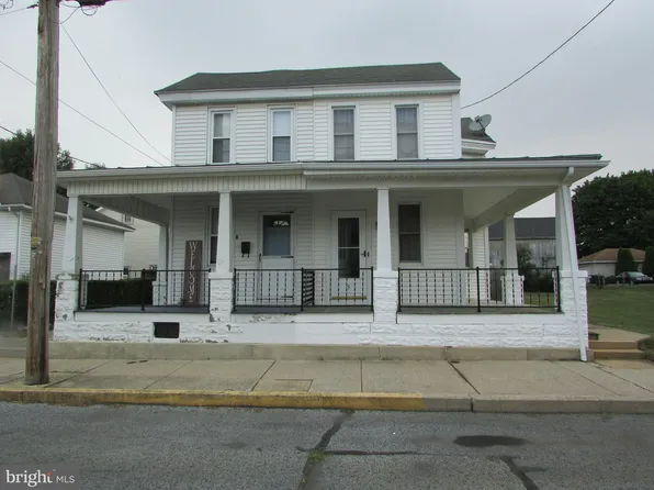 5 E Maple Ave, Myerstown, PA 17067