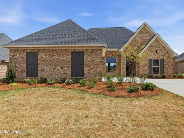 1114 Old Court Xing, Flowood, MS 39232